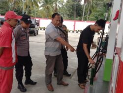 Hindari terjadinya Kecurangan pengisian BBM Polsek Pasieraja Cek dan monitoring SPBU.