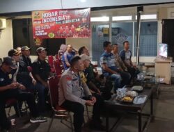 Polsek Pondok Gede Nobar Dengan Mitranya Dukung Dua Anggota Polri Harumkan Indonesia Lewat Timnas U-23
