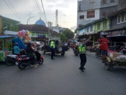 Sat Lantas Polres Aceh Tamiang Lakukan Pengamanan dan Pengaturan Lalulintas Di Pasar Takjil