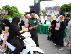 Tebar Berkah Ramadhan, Kodim 0117/Aceh Tamiang Rutin Membagikan Takjil