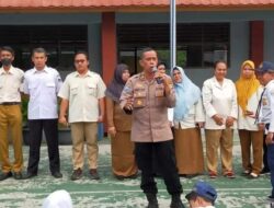 Iptu H.Muhtar SH Kanit Binmas Polsek Bekasi Barat Binluh Narkoba Pada Siswa SMPN 54 Kota Bekasi