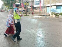 Cegah Kemacetan dan Kecelakaan Pada Pagi Hari, Sat Lantas Polres Aceh Tamiang Rutin Melaksanakan Strong Point