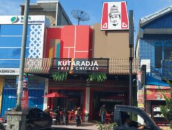 Warga 1001 Keluhkan Limbah Toko Penjual Makanan Siap Saji Yang Berorientasi Tak Hiraukan Lingkungan