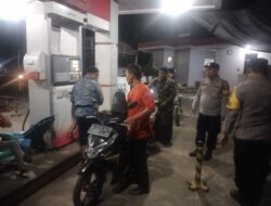 Personil Polsek Samudera Sambangi SPBU Sampaikan Pesan Kamtibmas