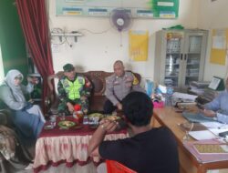 Tingkatkan Kerjasama Yang Baik, Babinsa Dan Bhabinkamtibmas Komsos Bersama Perangkat Desa