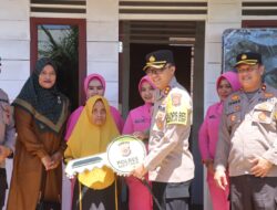 Hari Bhayangkara ke-78, Kapolres Aceh Timur Serahkan Bantuan Rumah Kepada Nek Sakdiah