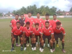 Laga Perdana Bola Kaki Aceh Timur vs Nagan Raya di Event POPDA XVII Tahun 2024