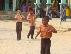 Ketua DPD CIC Aceh Singkil Menduga Para Dewan Guru SDN No 1 Biskang Kecamatan Danau Paris Ke Kuranan Gaji Dan sertifikasi