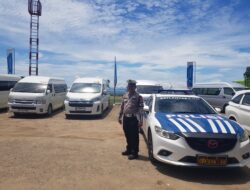 Personil Sat lantas laksanakan  Pengawalan rombongan Atlet Terbang Layar PON XXI Aceh-Sumut