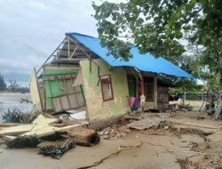 Satu Unit Rumah Rusak Berat Diterjang Abrasi Laut