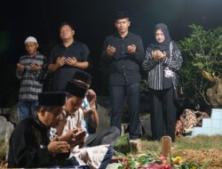 Dandim Beserta Ketua Persit Kodim Aceh Utara Hadiri Prosesi Pemakaman Anggota Persit Meninggal Dunia.