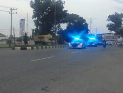 Mobil Rombong Pembawa Obor Kirab Api PON XXI Aceh – Sumut 2024 tiba di Aceh Tamiang