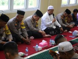Kapolres Pidie Jaya Pimpin Binrohtal dan Santunan Anak Yatim: Penguatan Spiritualitas dan Empati Sosial Personel Polri