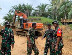 Dandim Aceh Utara Tinjau Perkembangan Pengerjaan TMMD ke – 122 Di Muara Satu.