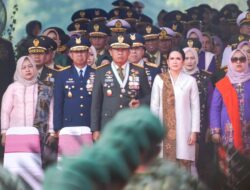 Pangkostrad Hadiri Upacara Peringatan HUT Ke-79 TNI