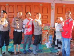 Kapolres Aceh Tamiang Berikan Bantuan untuk Korban Banjir di Seruway