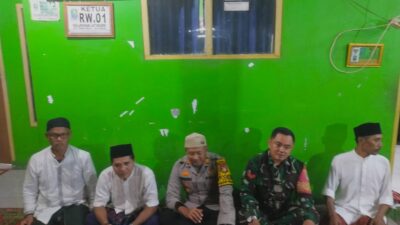 Wakapolsek Pondok Gede Penuhi Undangan Taklim Warga Jatimurni.