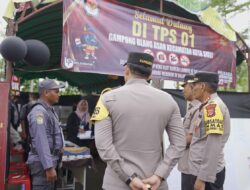 Kapolres Pidie bersama Pamatwil Polda Aceh Pantau langsung Pelaksanaan Pengamanan Pilkada Serentak 2024 di TPS-TPS