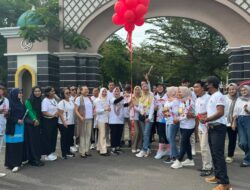 Rochayani, S.ST. ,M.kes Kapuskes Ganjar Agung Metro Lampung Dan Team Peringati Hari HIV Aids Sedunia.