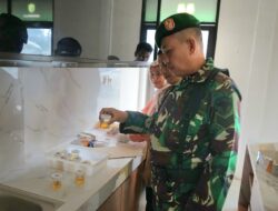 Prajurit TNI Cek Urine Dalam Kegiatan Sosialisasi P4GN di Lhokseumawe.