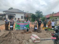 Koramil 01/Kuala Simpang Bersama Forkopimcam Penanaman Pohon Dalam Rangka Gerakan Aksi Hijaukan Nanggroe Aceh (Tahiroe Aceh)