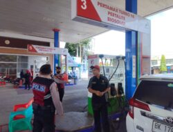 Jelang Hari Libur Nataru 2024, Sat Samapta Polres Lhokseumawe Gelar Patroli Areal SPBU Cegah Gangguan Kamtibmas