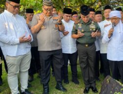 Refleksi 20 Tahun Tsunami, Kapolda Aceh bersama Forkopimda Ziarah di Kuburan Massal Ulee Lheue