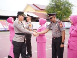 Kapolres Pidie Pimpin Upacara Kenaikan Pangkat Personel