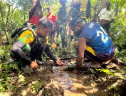 Satgas Yonif 501 Kostrad Bantu Alirkan Kembali Mata Air di Kampung Aimasa