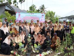 Kapolres Pidie Jaya dan Pj. Bupati Luncurkan Penanaman Serentak Pekarangan Pangan Bergizi