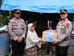 Kapolres Pidie Jaya Sambangi Warga Kurang Mampu di Gampong Geunteng: Wujudkan Polres Peduli