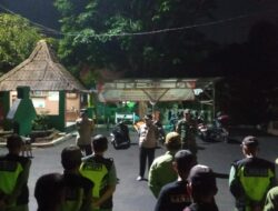Bhabinkamtibmas kelurahan Jati Ranggon Aiptu H.Marpaung Pimpin Apel Antisipasi Kamtibmas.