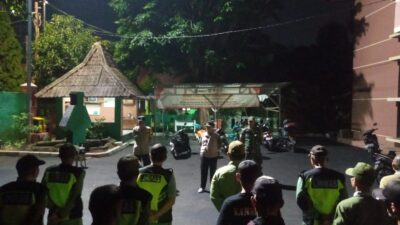 Bhabinkamtibmas kelurahan Jati Ranggon Aiptu H.Marpaung Pimpin Apel Antisipasi Kamtibmas.