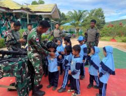 Kenalkan Profesi TNI, Satgas Pamtas Yonarmed 11 Kostrad Terima Kunjungan Outing Class Paud Tunas Mulia