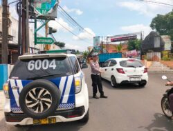 Patroli Tematik Sat Lantas Polresta Banyumas Berikan Himbauan Dalam Rangka Ops Keselamatan Lalu Lintas Candi 2025