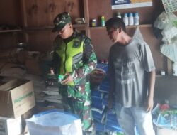 Jaga Ketersediaan Pupuk, Babinsa Koramil 09/BM Cek Toko Pertanian