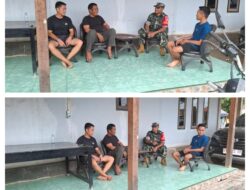 Babinsa Kodim 1311/Morowali Desa Fatufia Laksanakan Komsos dengan Masyarakat untuk Jaga Sinergitas dan Kemanunggalan TNI