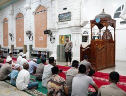 Subuh Keliling Di Mesjid Al-Ihsan, Kapolres Pidie Sampaikan Pesan Kamtibmas