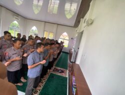 Kapolres Pidie Jaya dan Jajaran Gelar Shalat Gaib untuk Personel Polri yang Gugur di Polda Lampung