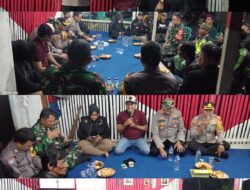 Kapolsek Pondok Gede “Ngopi Kamtibmas”   Di Poskamling Jatimurni.