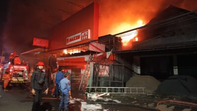 Malam Takbiran Idul Adha 1446H/2025M Terjadi Musibah Kebakaran Di Pondok Gede.