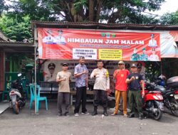 Aiptu H.Marpaung Patroli Jam Malam Bersama Linmas Jatiranggon Jalankan Himbauan Gubernur KDM.