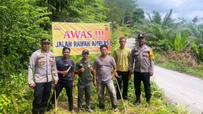Demi Keselamatan Pengguna Jalan, Kapolsek Simpang Jernih Pasang Rambu-Rambu di Jalan Rusak