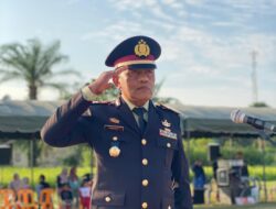 KAPOLSEK NURUSSALAM PIMPIN UPACARA PENURUNAN BENDERA HUT RI KE- 80