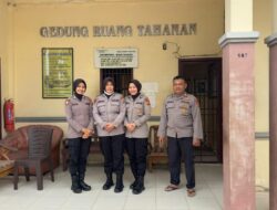 Hari Jumat, Polwan Polres Aceh Tamiang Ambil Alih Penjagaan Mako