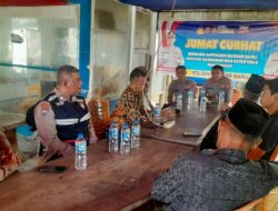 Polres Pidie Jaya Dorong Pilchiksung Kondusif Lewat Jumat Curhat Kapolsek Bandar Baru