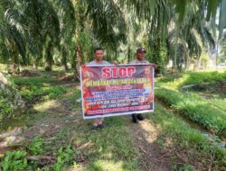 Cegah Karhutla, Personel Polsek Karang Baru Berikan Himbauan karhutla serta Edukasi