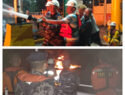 TNI Cepat Tanggap , Prajurit Posal Luwuk Lanal Palu Bantu Padam Kebakaran Kapal Kayu KM. Maryam Indah Di Perairan Kilo 2
