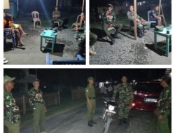 Babinsa Koramil 04/Kintom Ajak Warga Aktifkan Siskamling dan Patroli Bersama