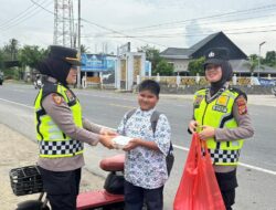 Polwan Polres Pidie Jaya Gelar Patroli dan Jumat Berkah, Wujudkan Polisi Peduli dan Humanis